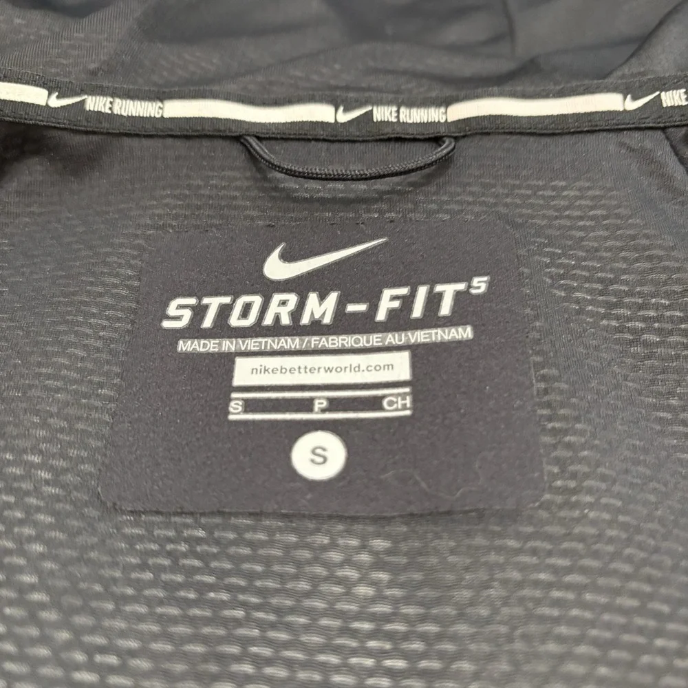 Nike City Flash Reflective Jacket Women's Small Black Full Zip Running Storm Fit